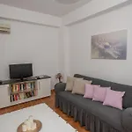 Paola House Agios Stefanos Tatil Evi