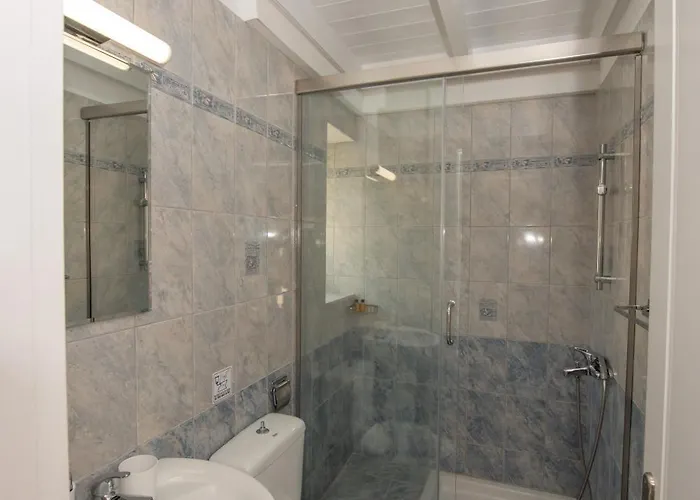 Paola House Agios Stefanos *